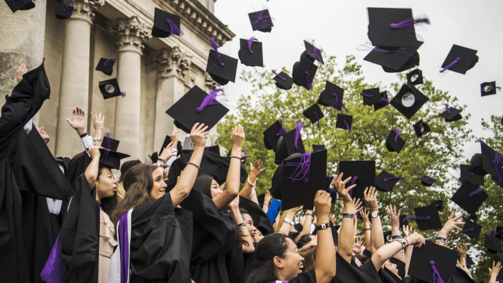 Clear Future The parents’ guide to paying for university and student loans